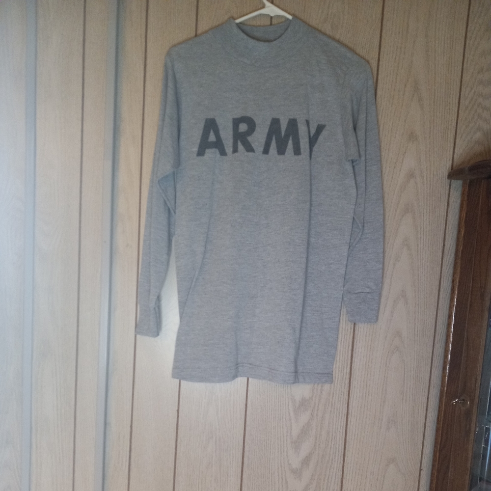Long sleeve gray ARMY shirt Size XS